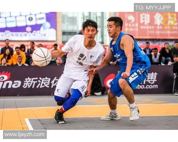 重庆篮球队球员个人能力分析与表现评估研究