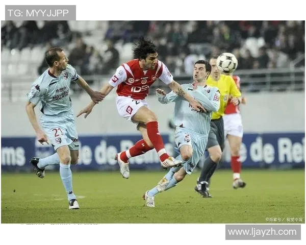 特鲁瓦与沙托鲁激战正酣比分揭晓精彩瞬间回顾